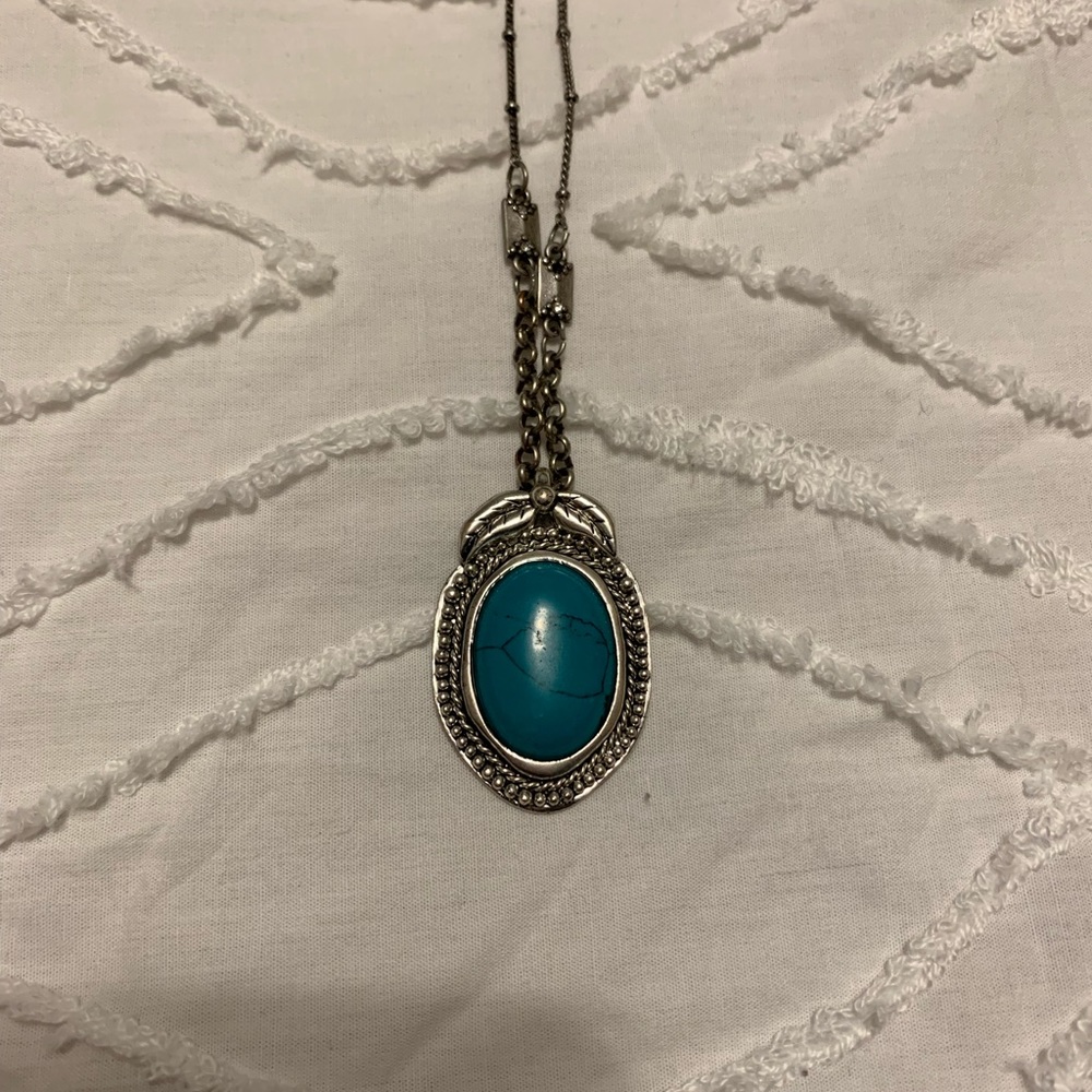 Pendant necklace